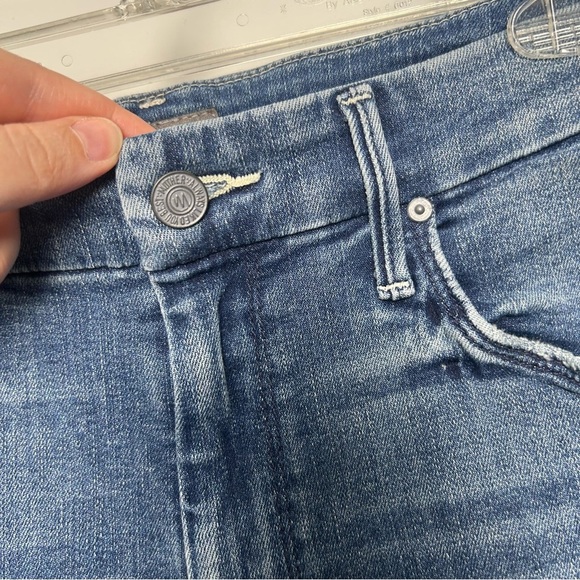 MOTHER High Waisted Looker Ankle Just Like The One’s We Used to Know Destroyed - Picture 6 of 12